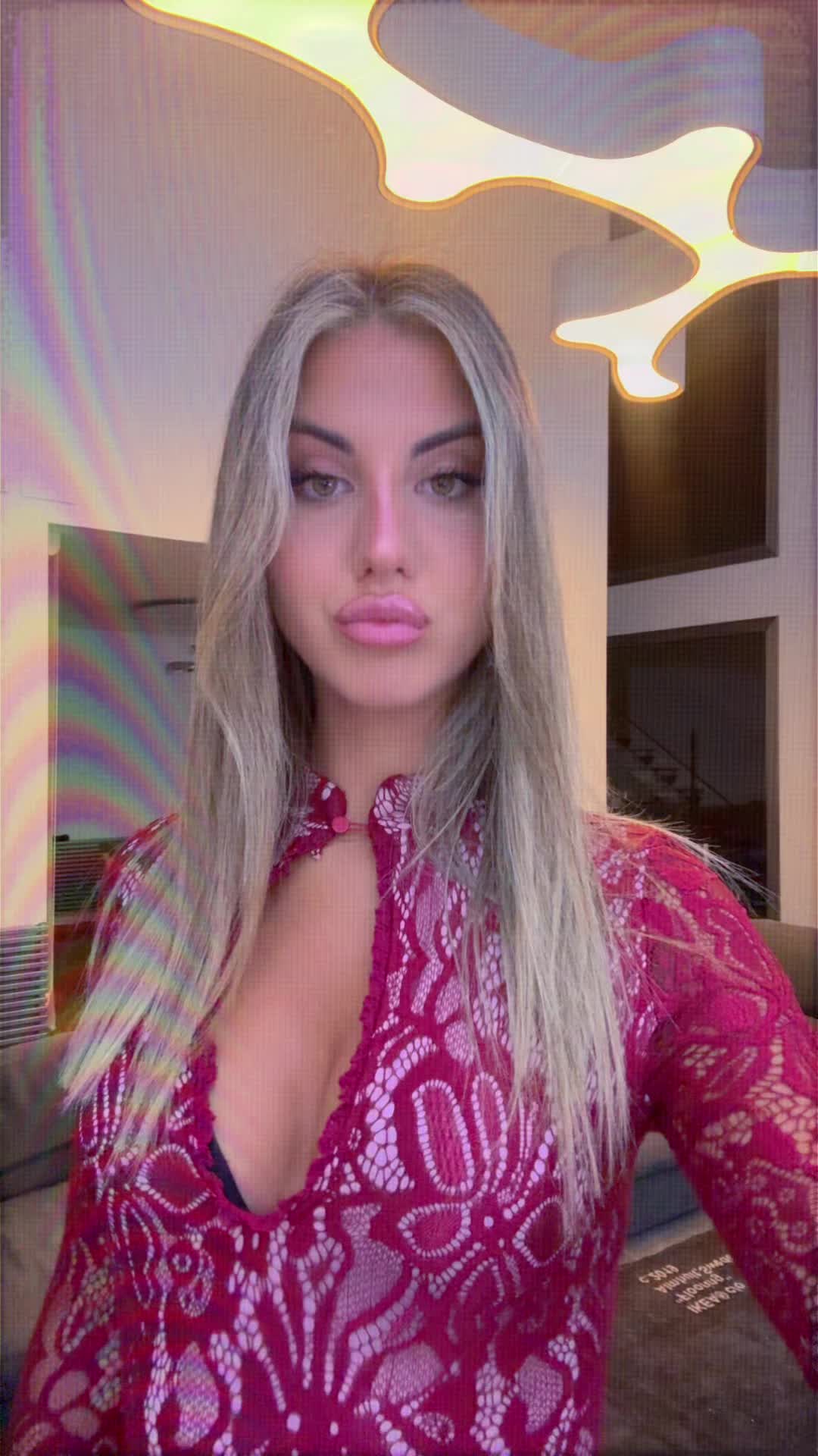 @Lu