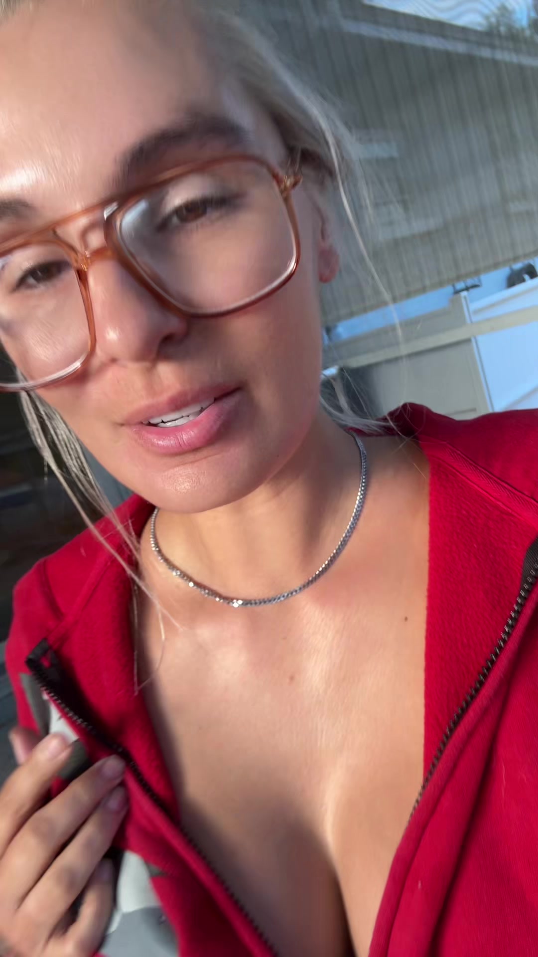 @Mandy_R