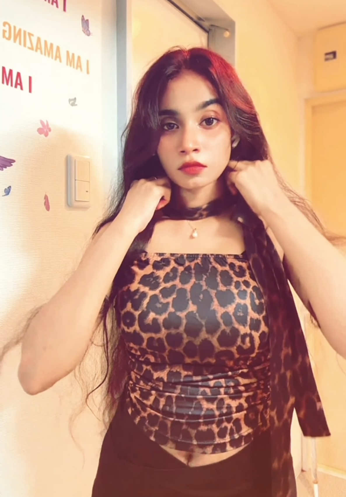 @Dakshizz_€*🖤🐞
