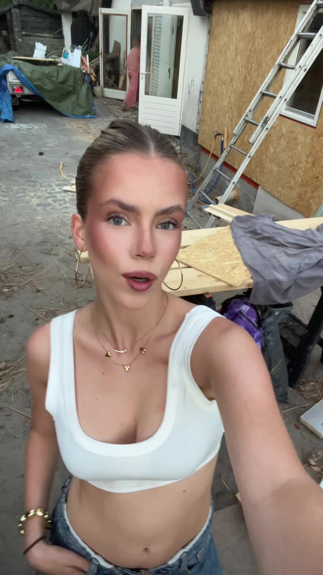 @lin