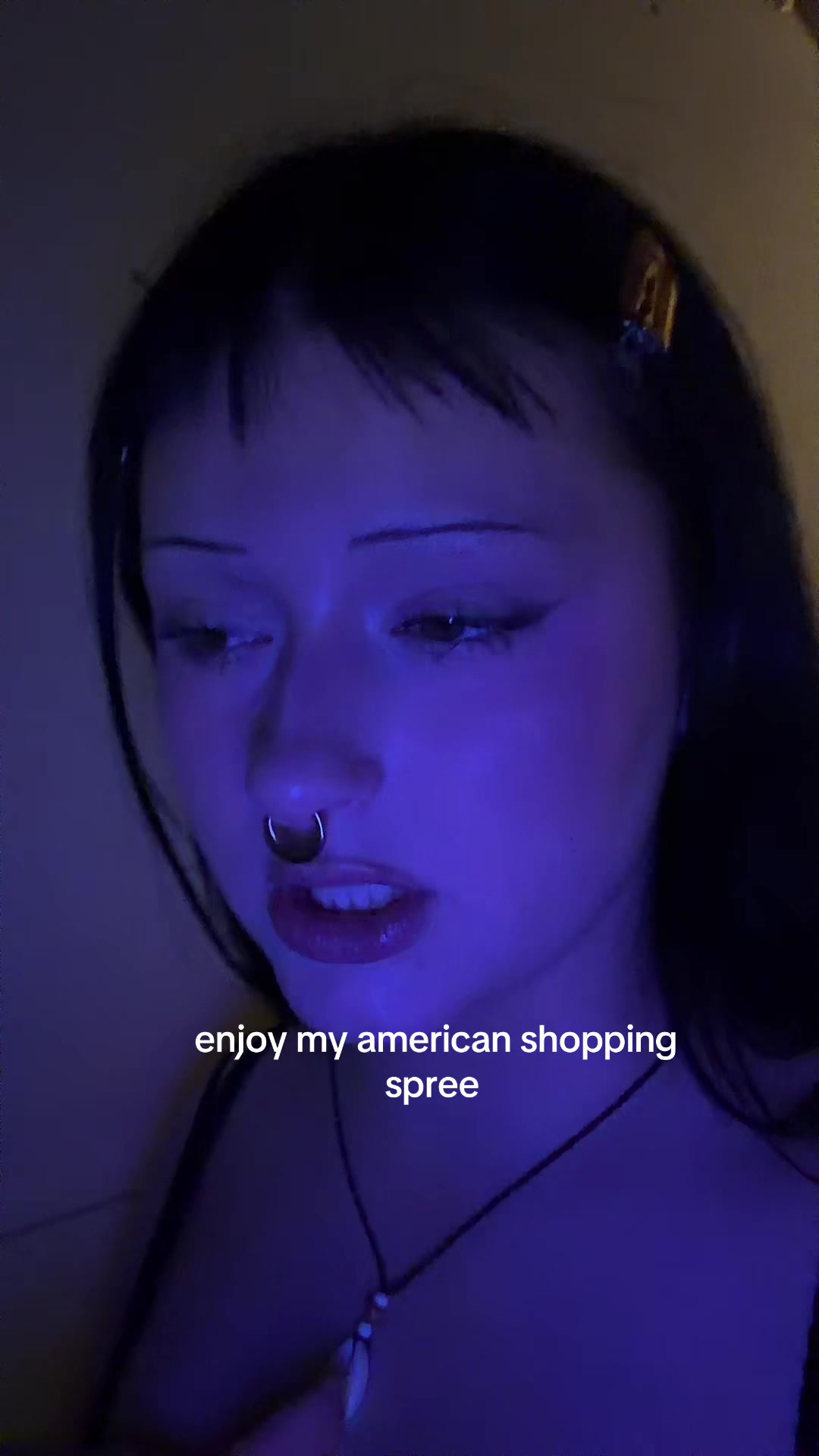 @✧･ﾟ: *✧･ﾟ:*