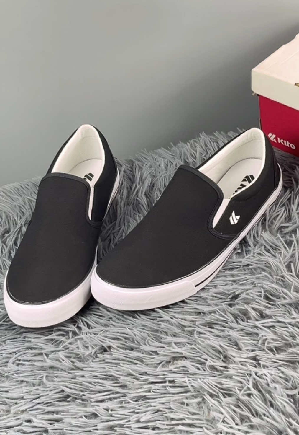 @𝗠𝗿. 𝗦𝗵𝗼𝗲𝘀