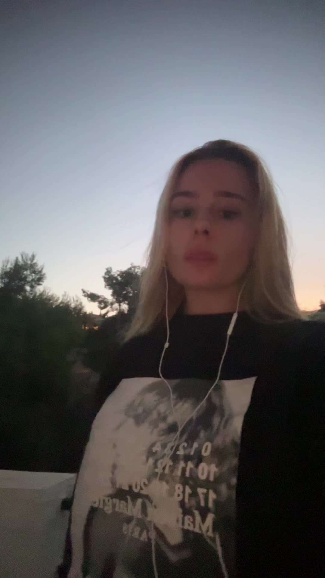 @noa helen