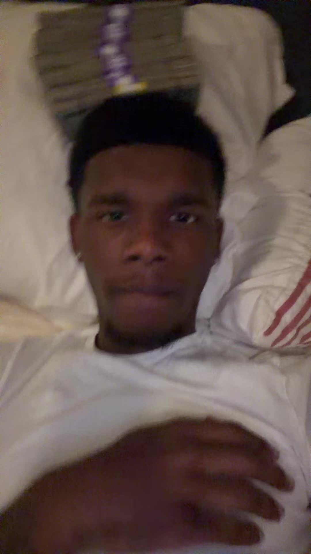 @￼