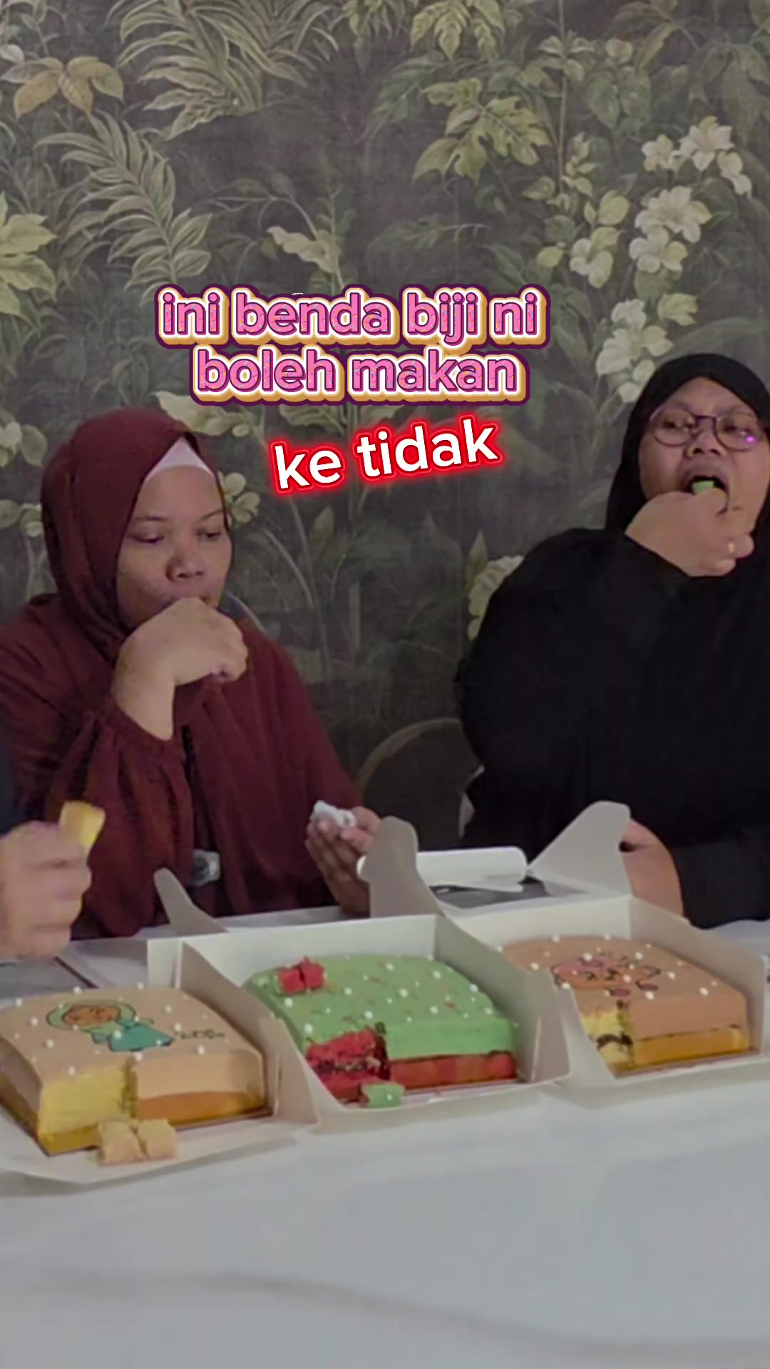 @makcikalertsg