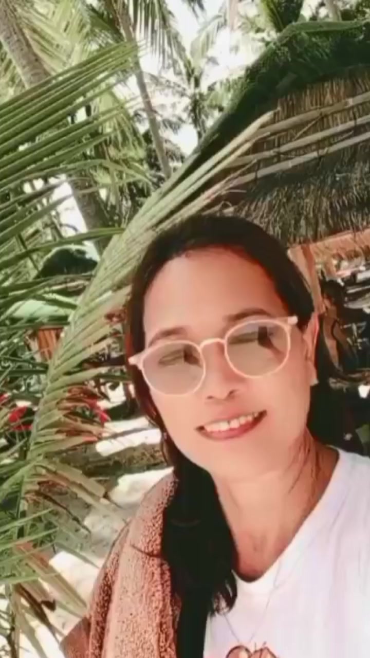 @carolineshops