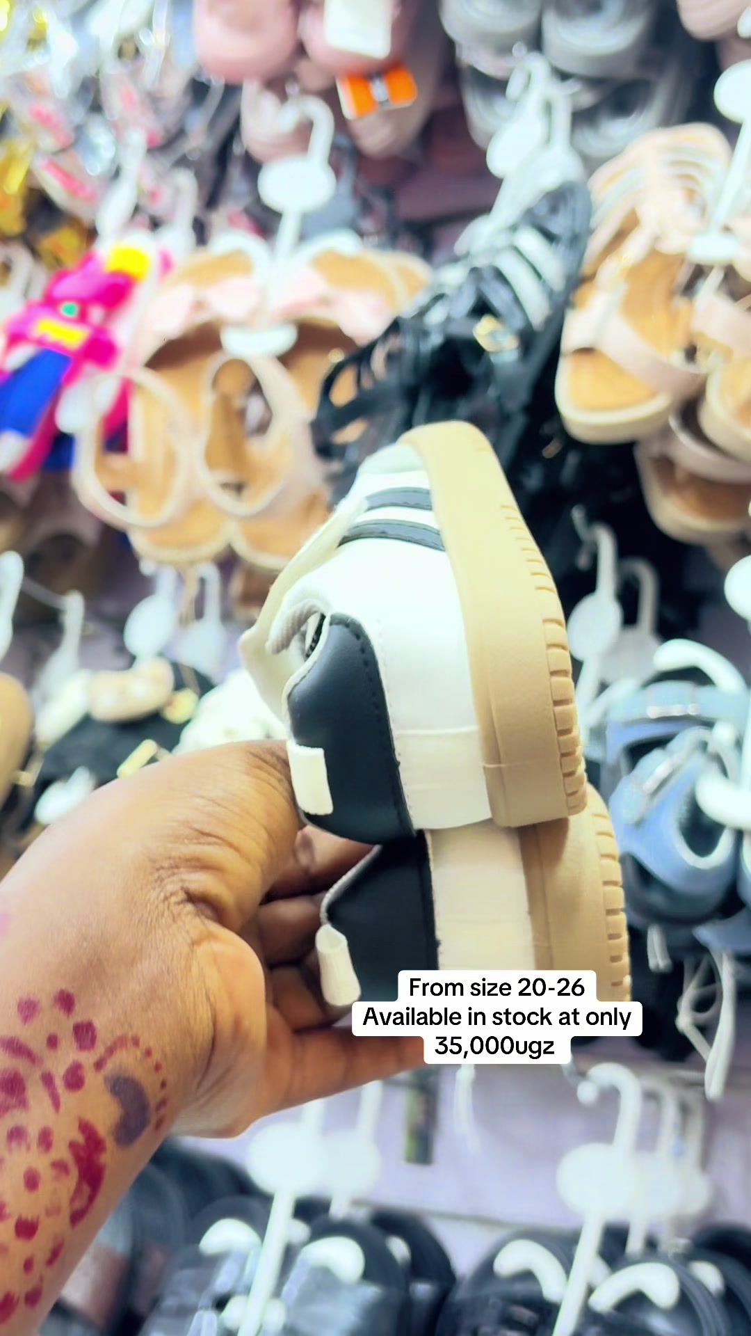 @JS ADDICTION SHOE STORE