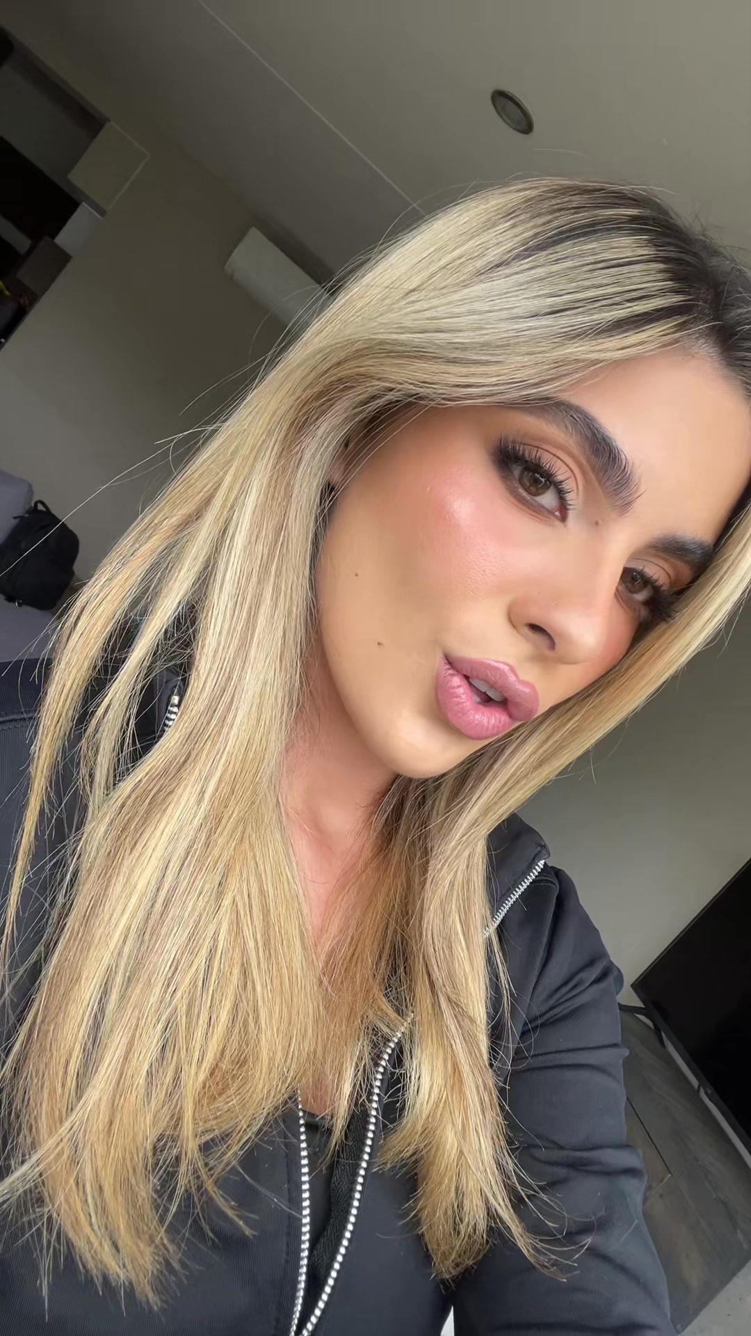 @Sam Bañuelos