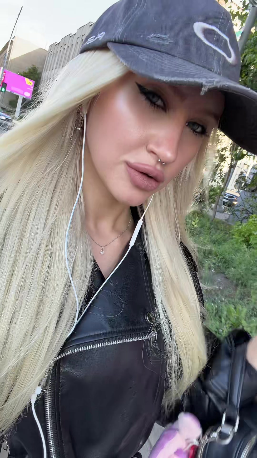 @bitch