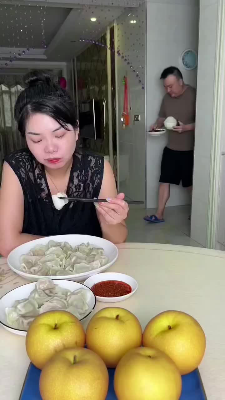@foodmukbang