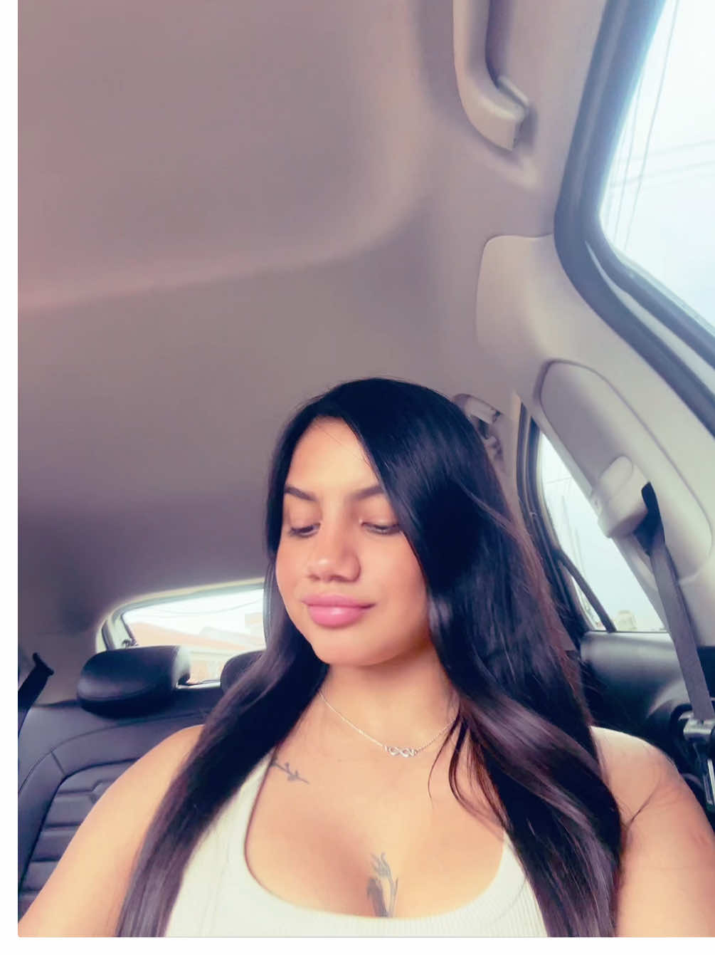 @𝒟