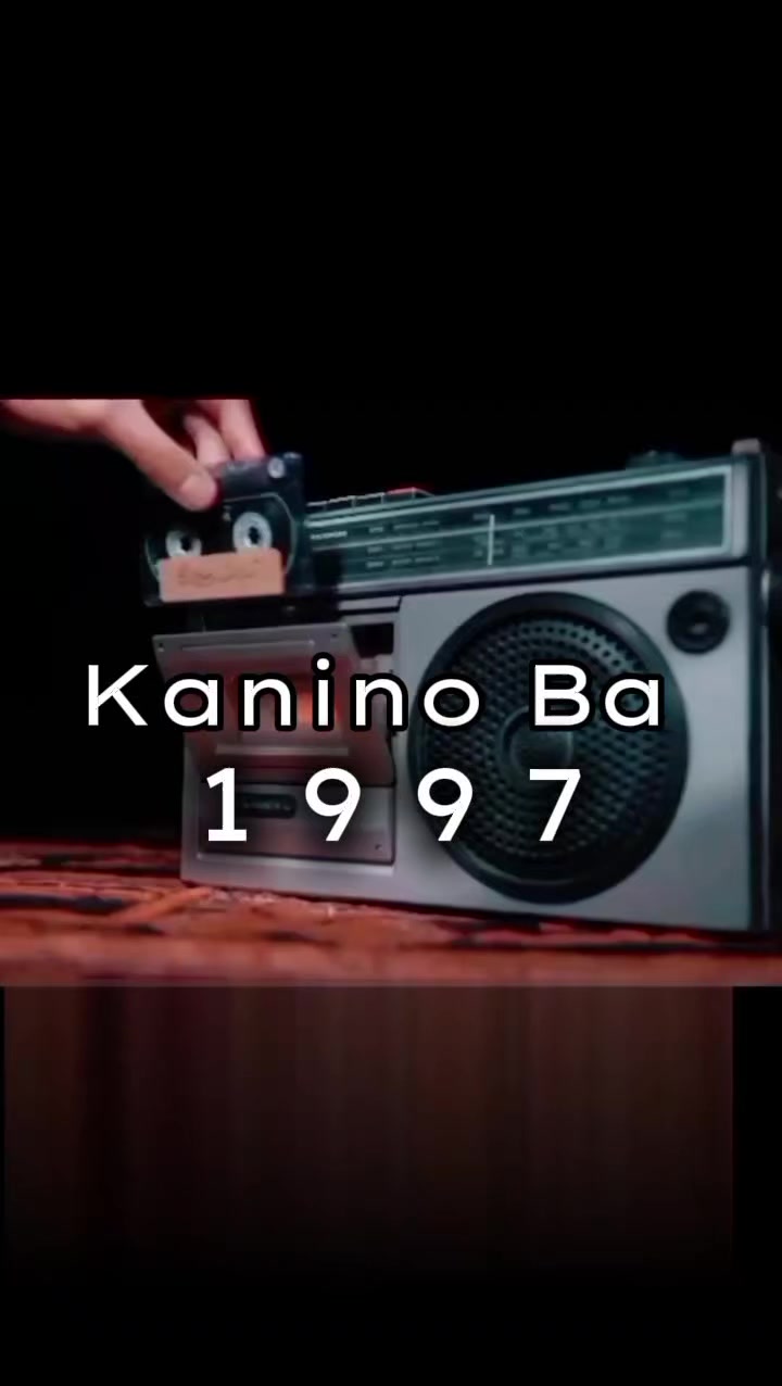 @Kokávecz