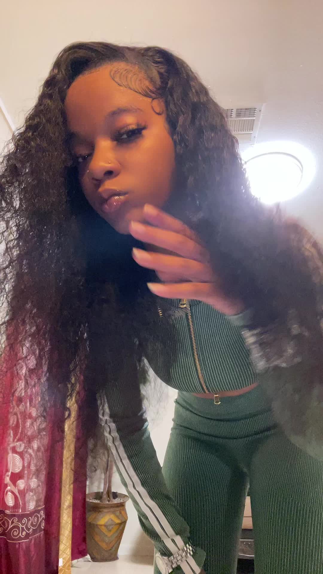 @Luh__peach