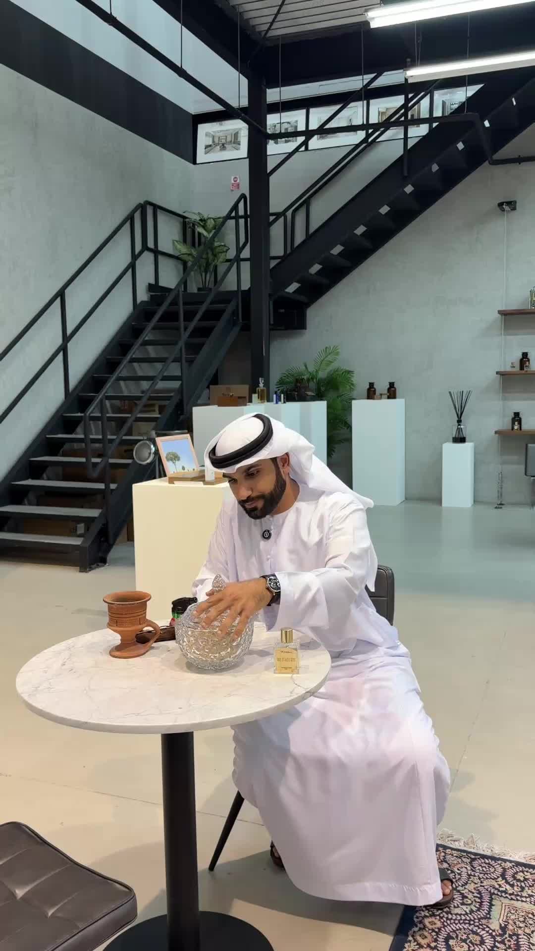 @The Scent Library
