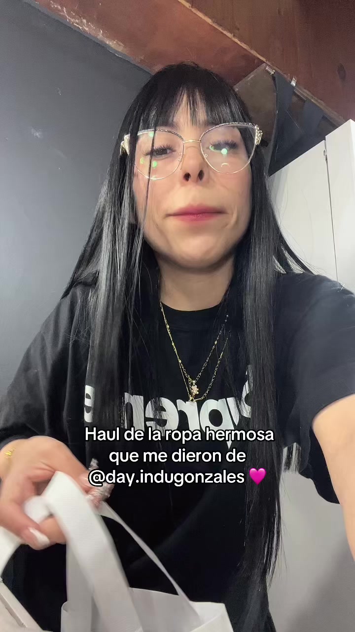 @melanytevezz