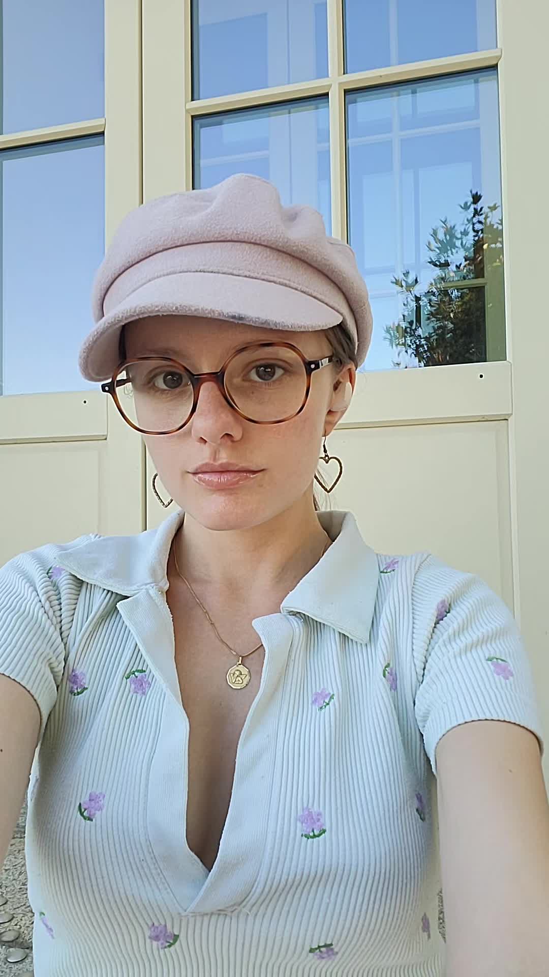 @Chlo ✨️