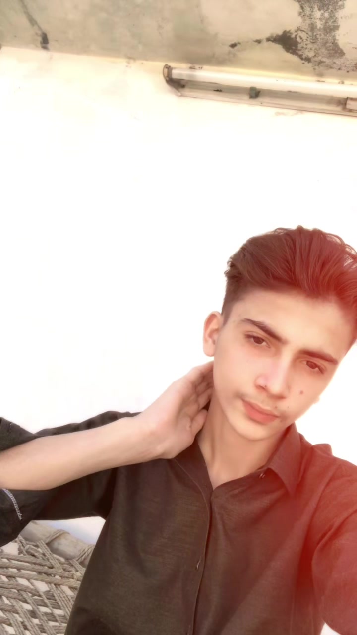 @𝐌𝐀𝐋𝐀𝐊 🥷🏻