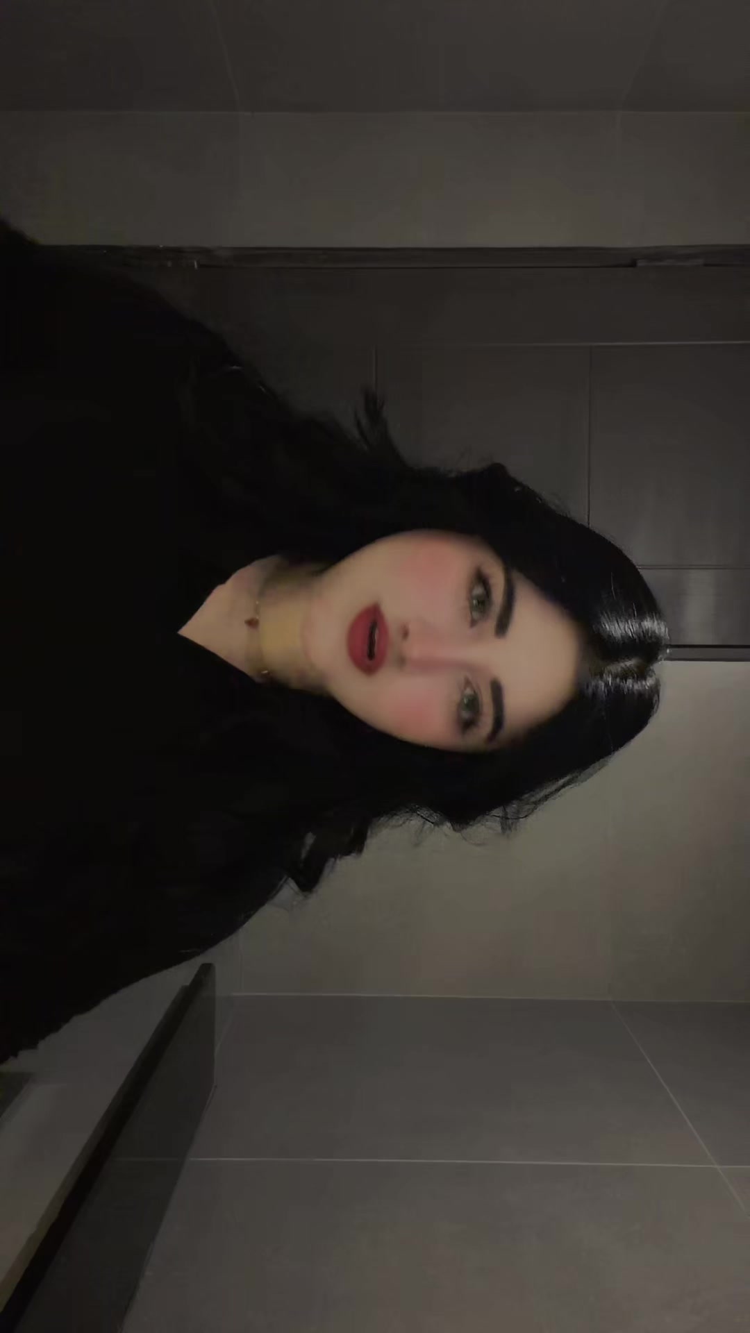 @Arooba