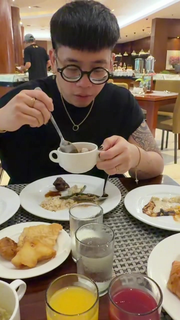 @Aku Makan Yah
