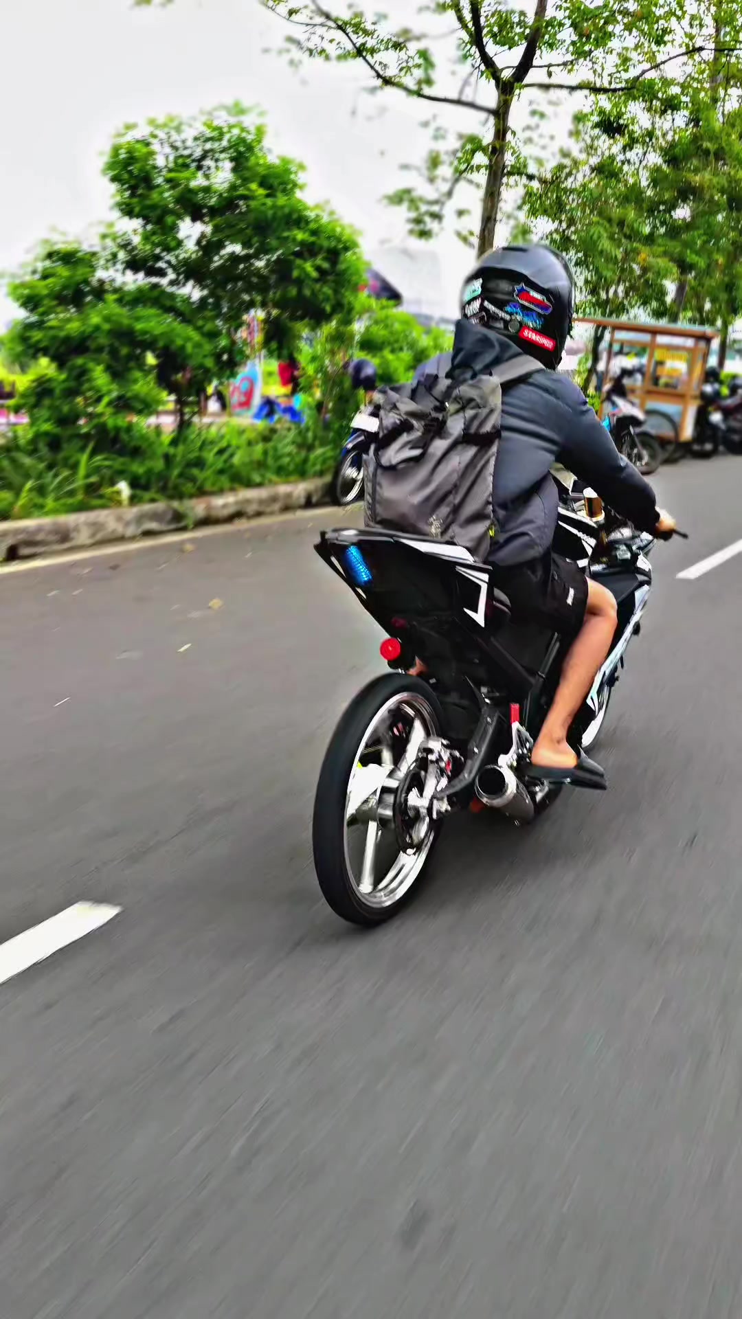 @Rendi_Saputra425