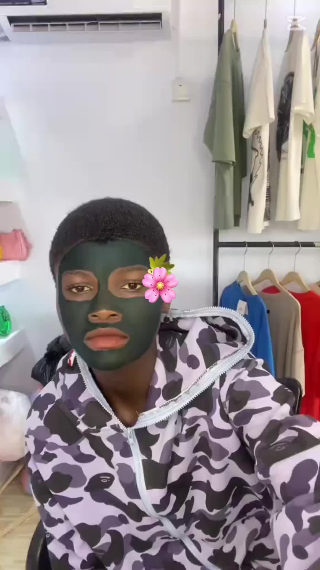 @(★) 𝕝𝕠𝕟𝕖𝕝𝕪(★)