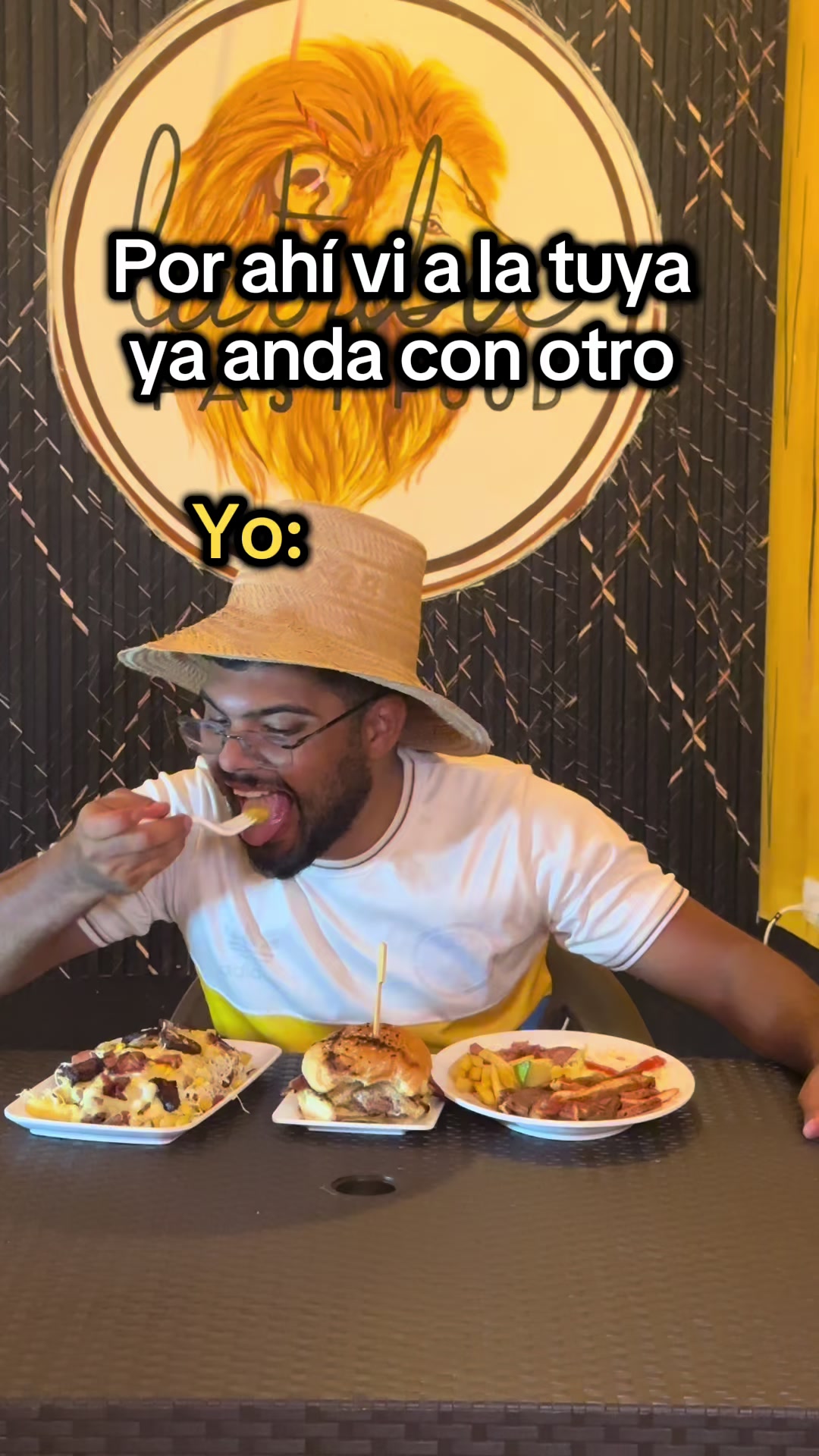 @Aykarlos