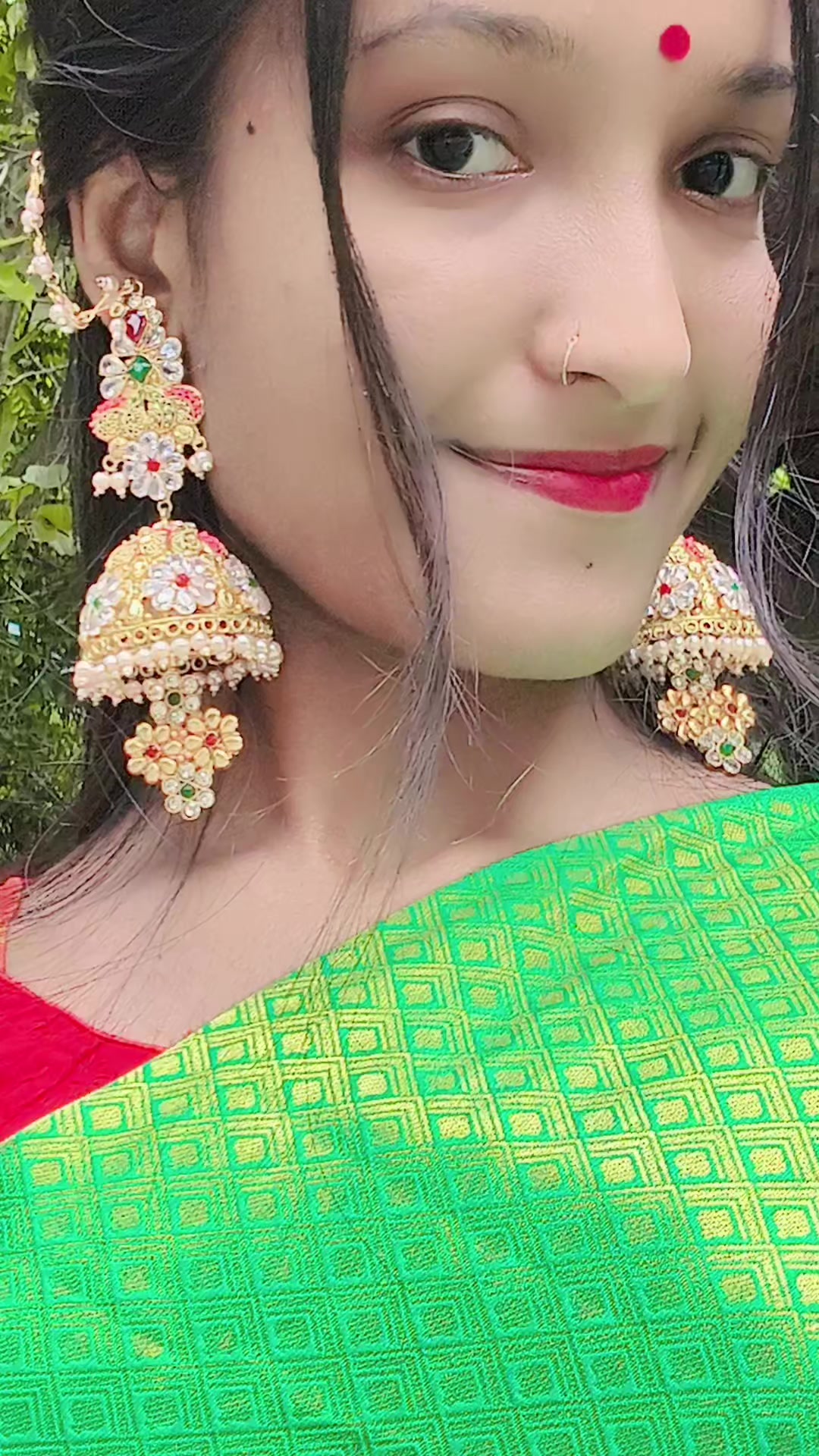 @Riya Roy143