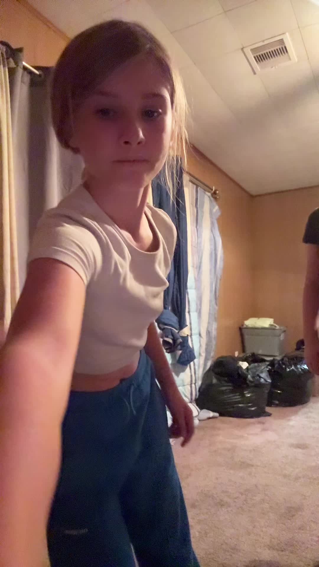 @LaciLou