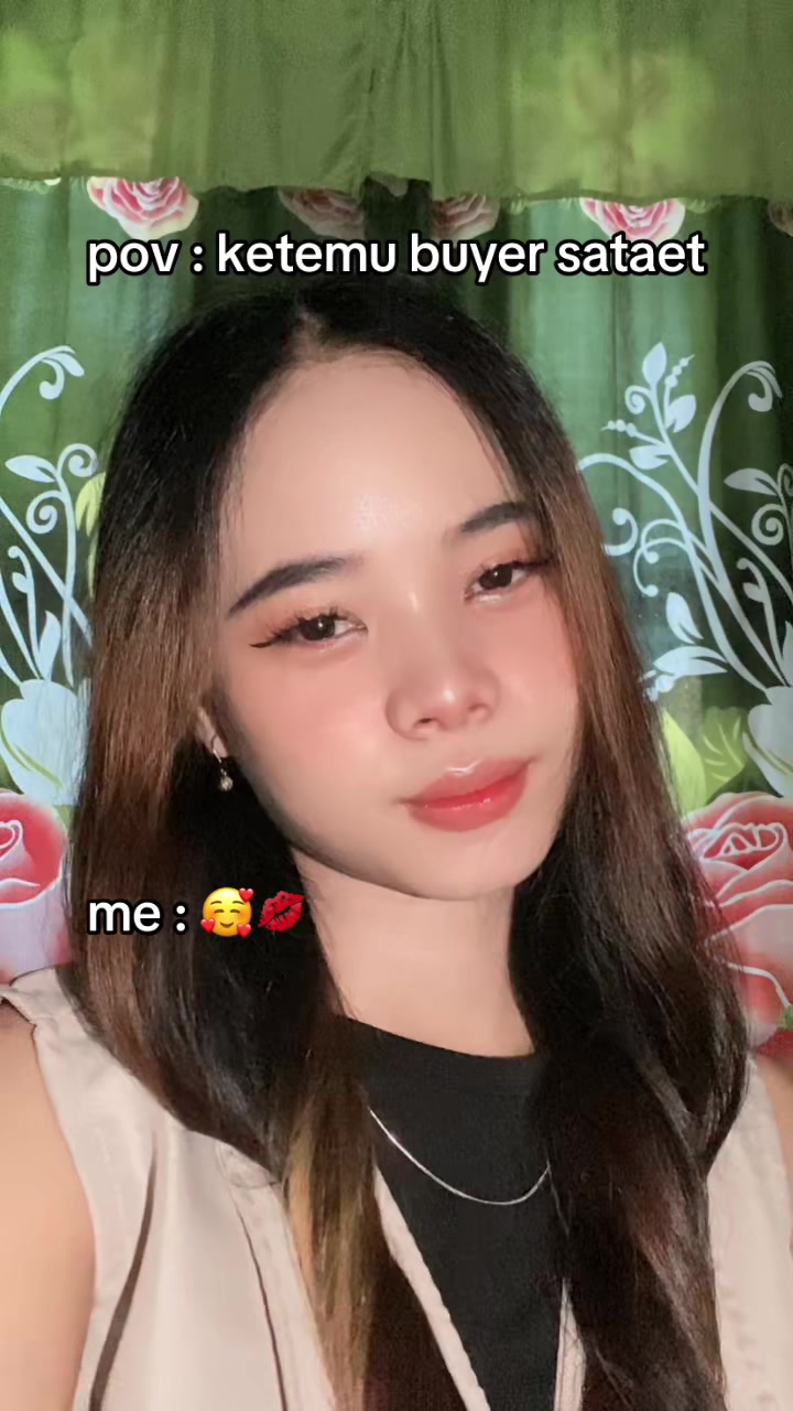 @𝒔𝒐𝒇𝒊𝒂 𝒔𝒕𝒐𝒓𝒆