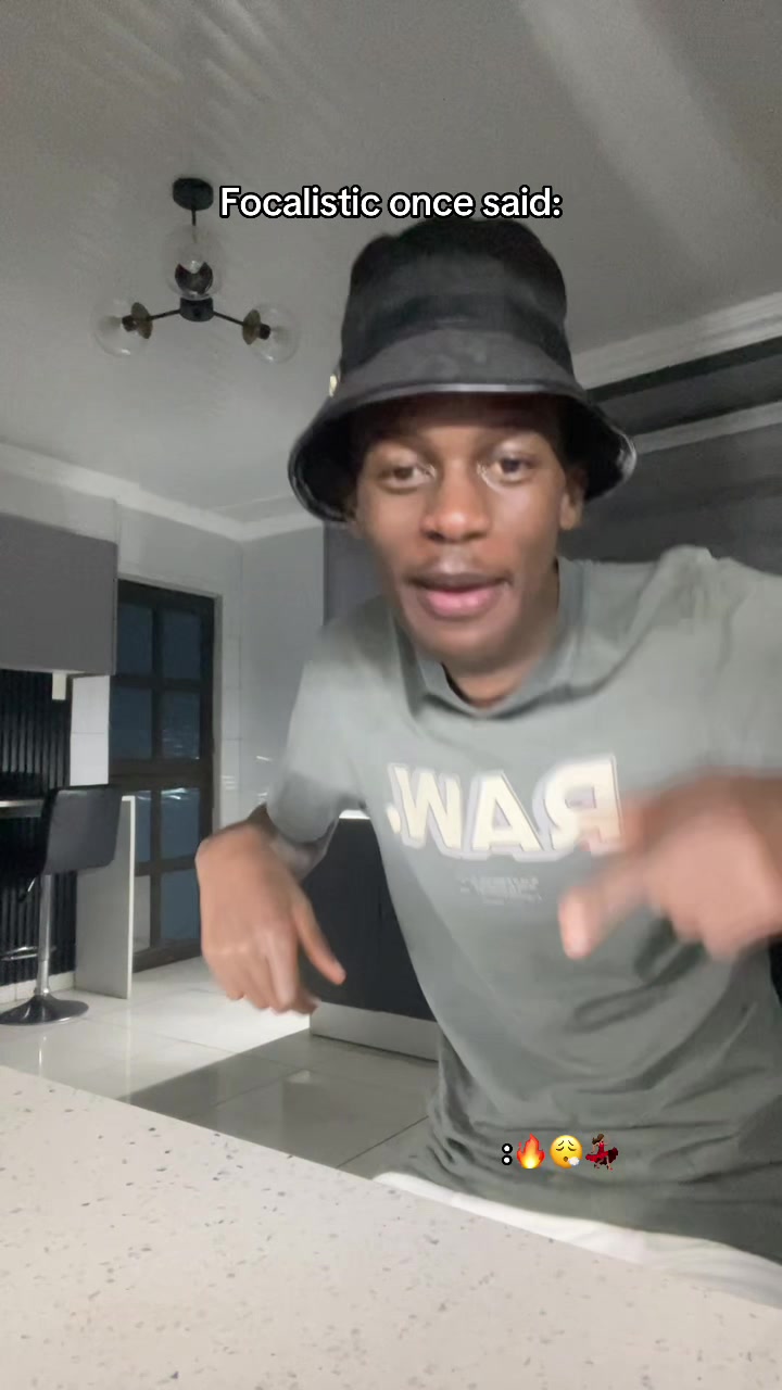 @momo