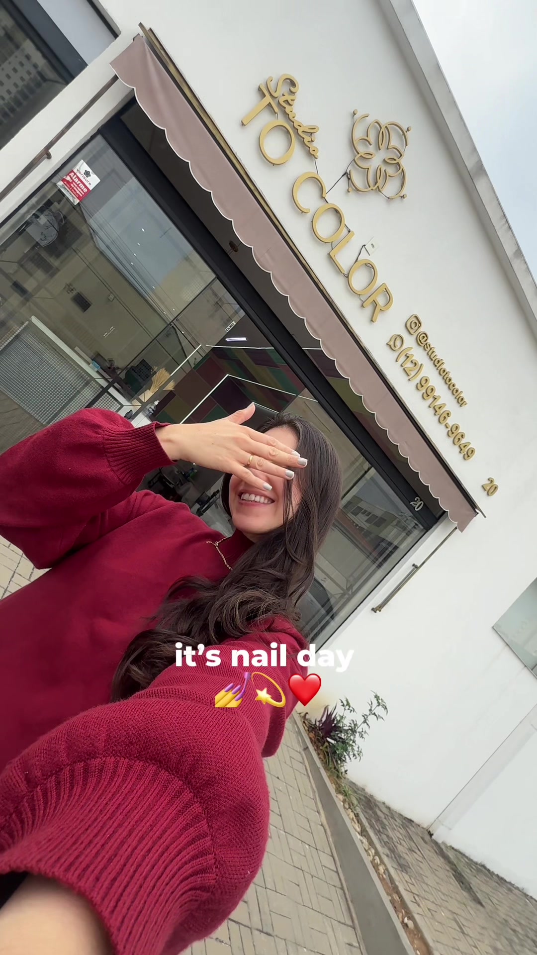 @larah_chris