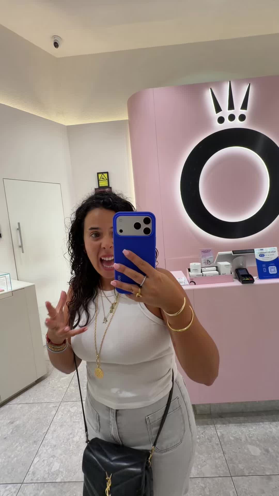 @nenas teixeira