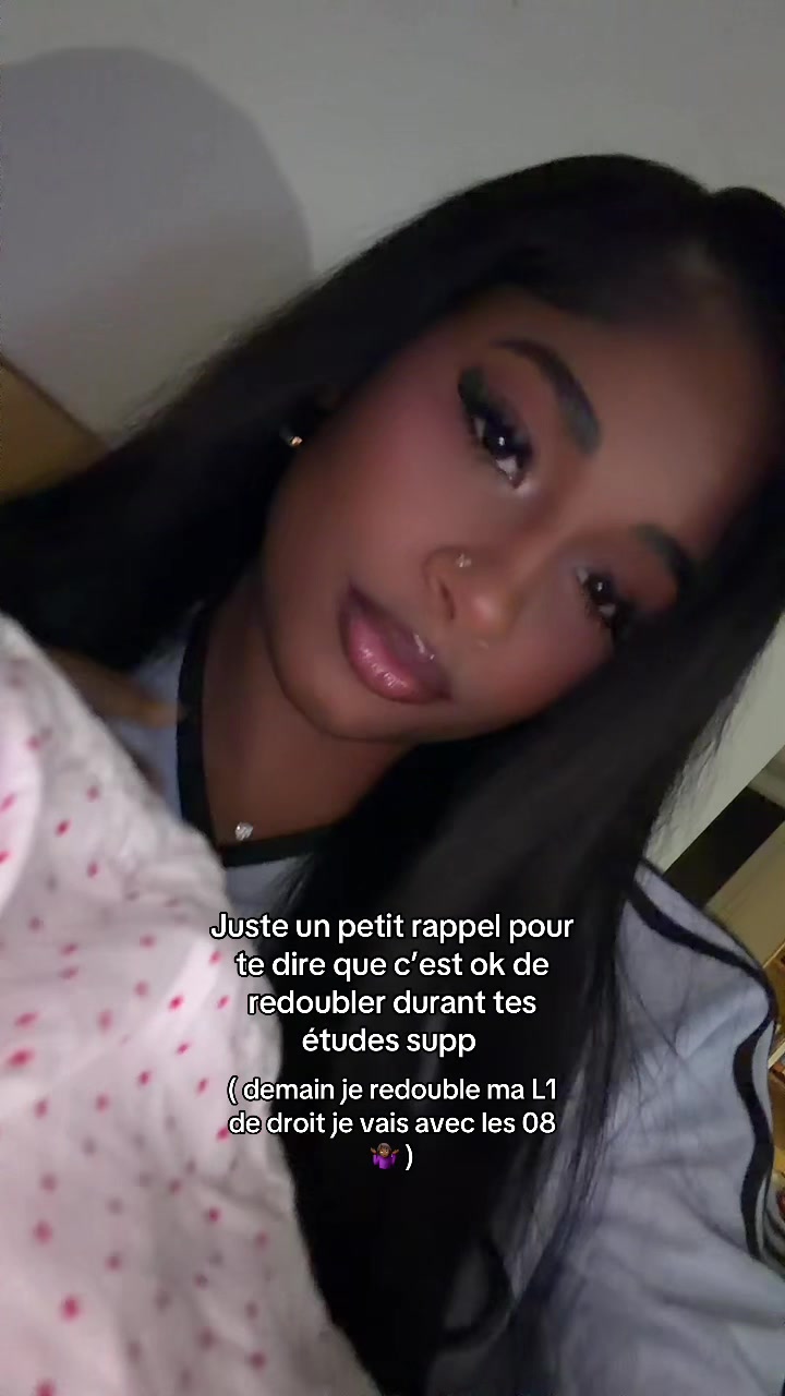 @𝒩𝑜𝓇𝒶 🪷