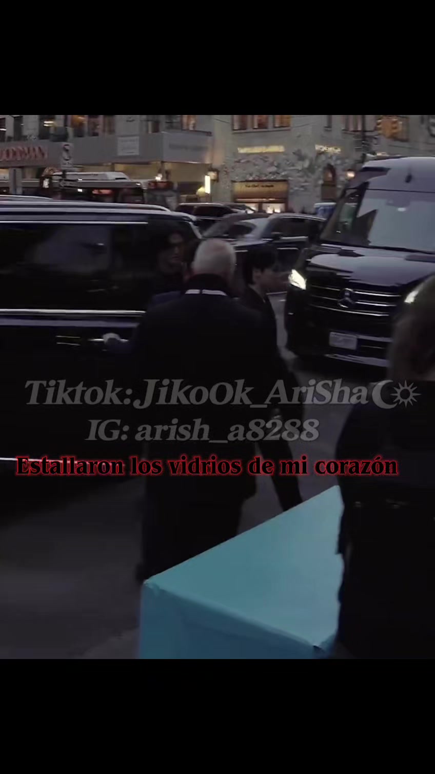 @𝙅𝘼𝘿𝙀_𝙅𝙄𝙆𝙊𝙊𝙆🖤⃝🤍