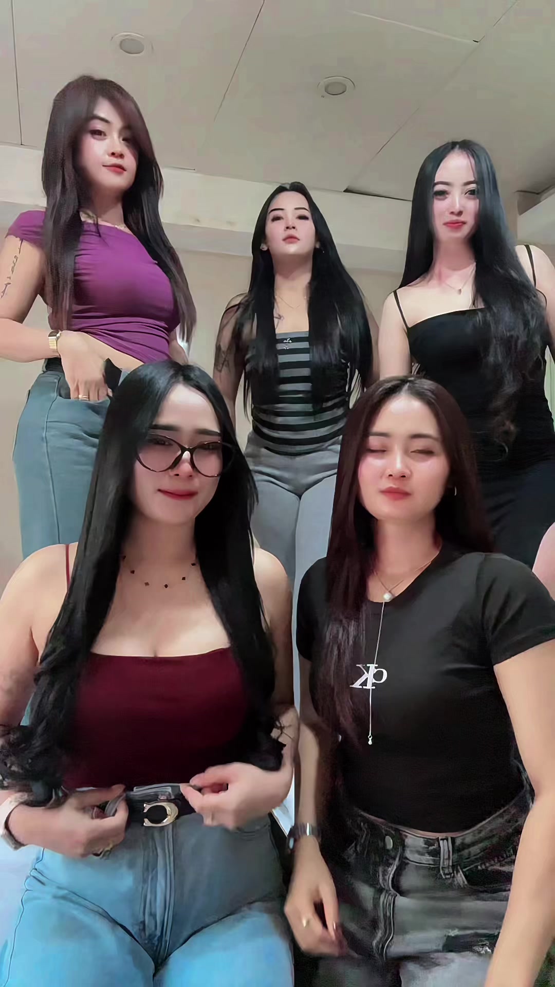 @Tia