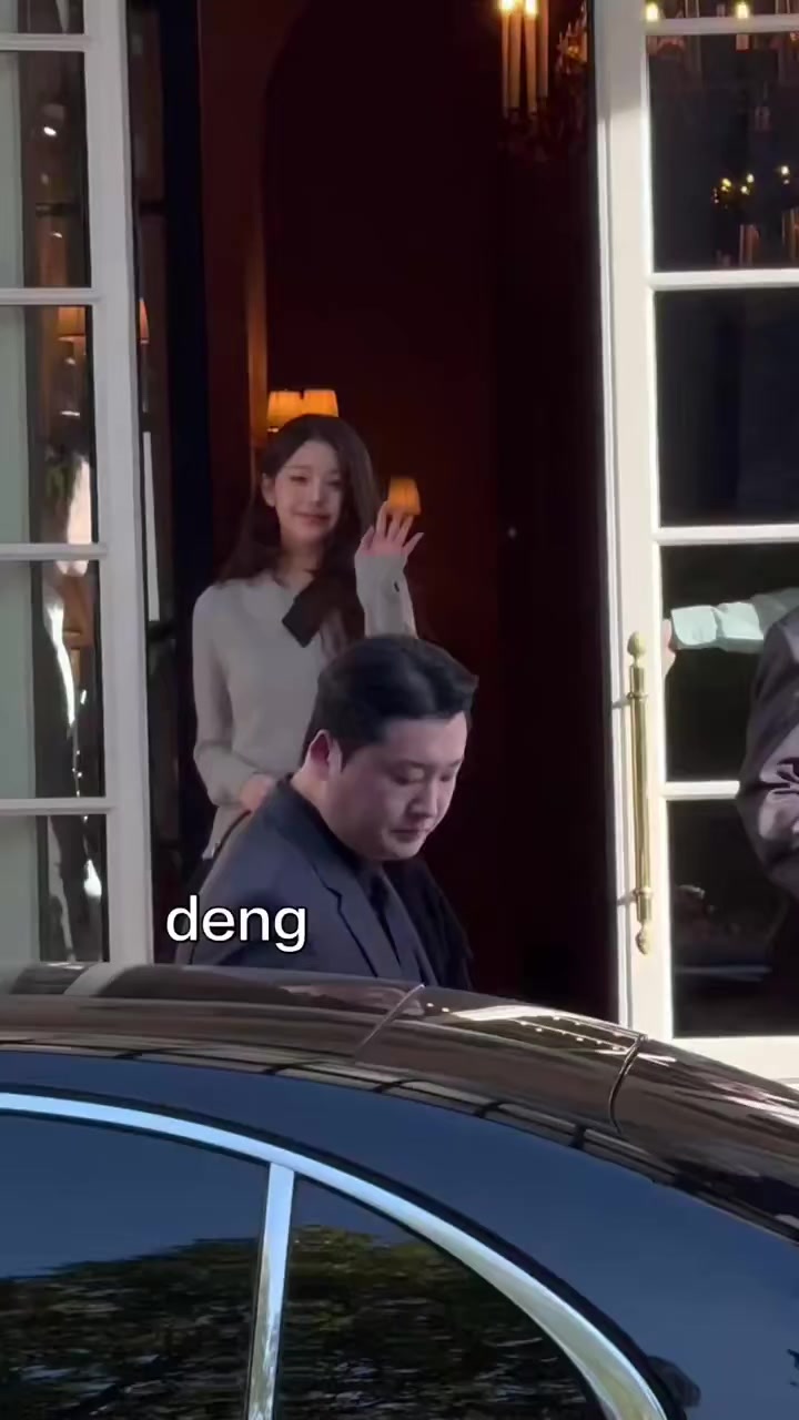 @ꫂ᭪݁