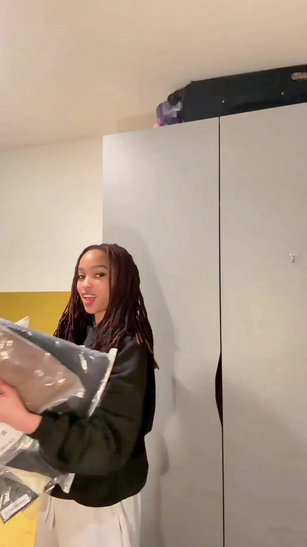 @yezina🧞♀️