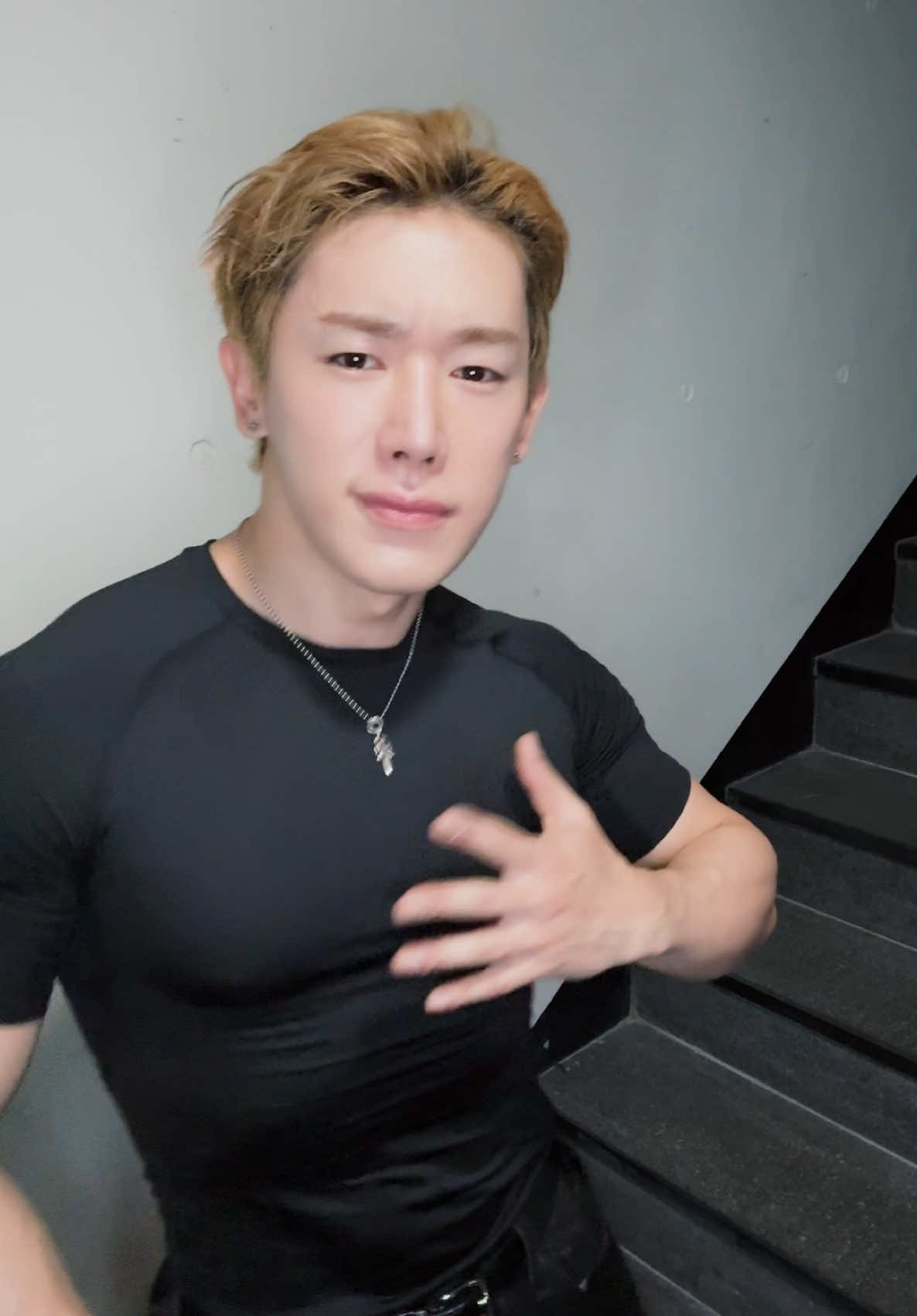 @WONHO Official