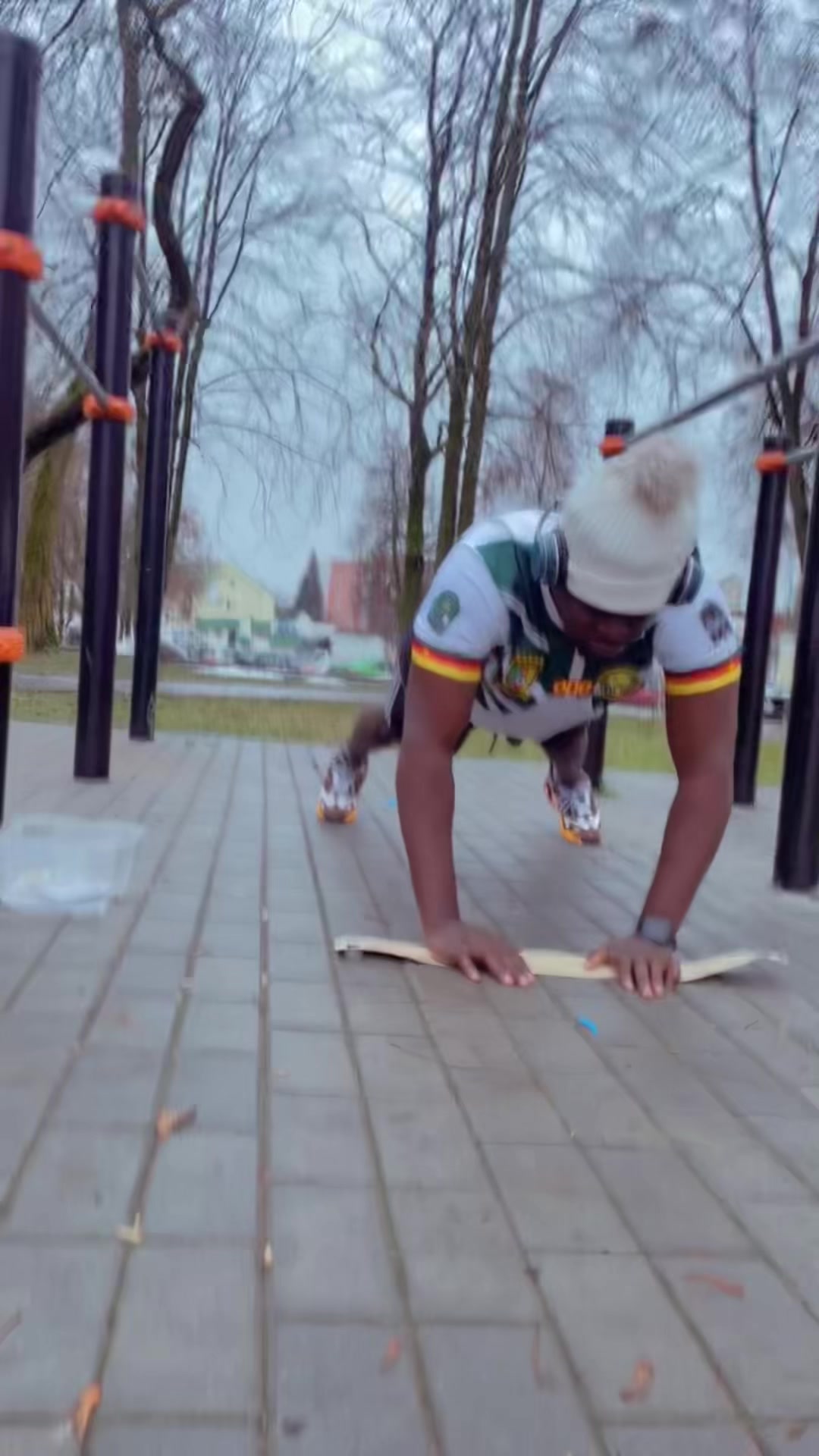 @Mystère 🇨🇲