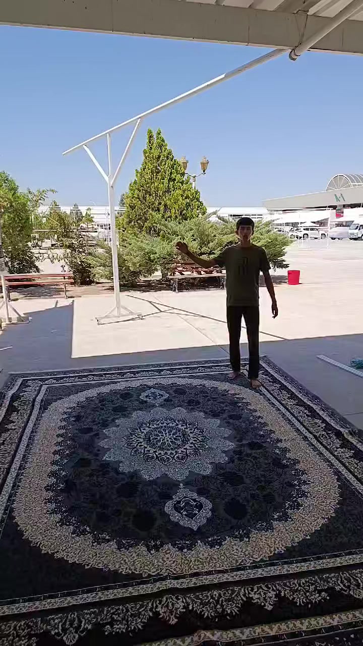 @Rahym