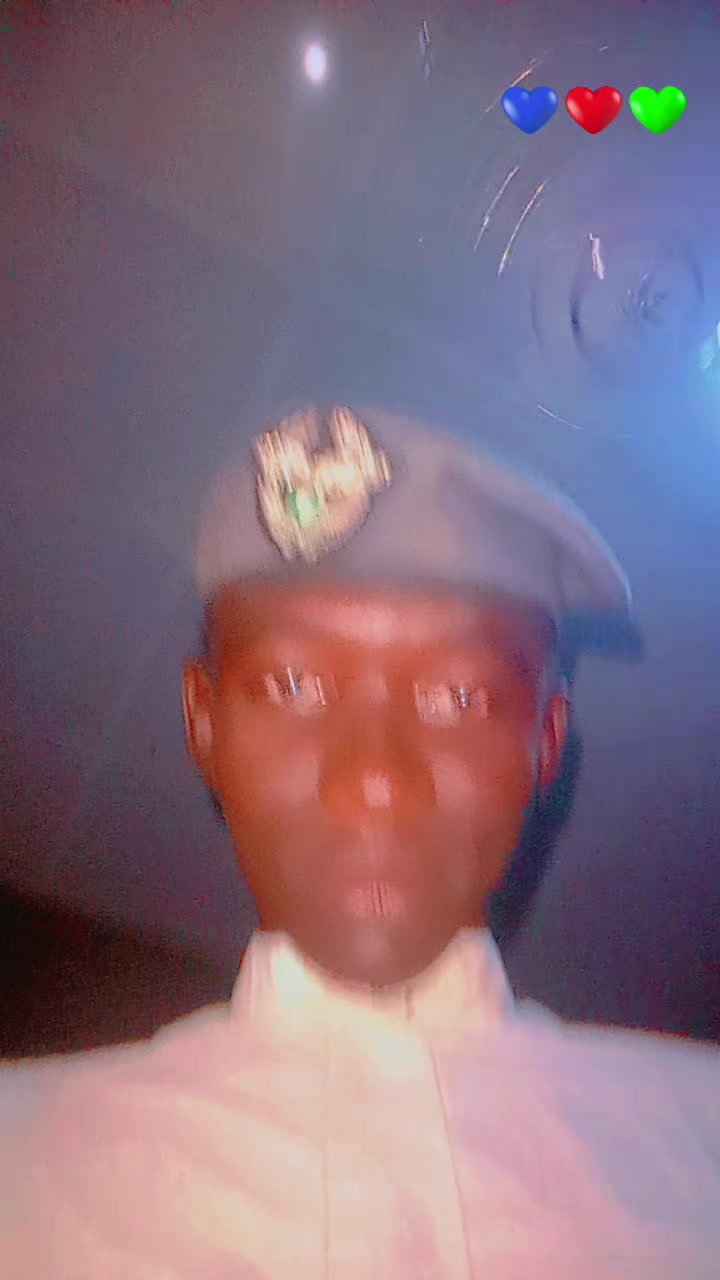 @Real Am&iuml;&ntilde;