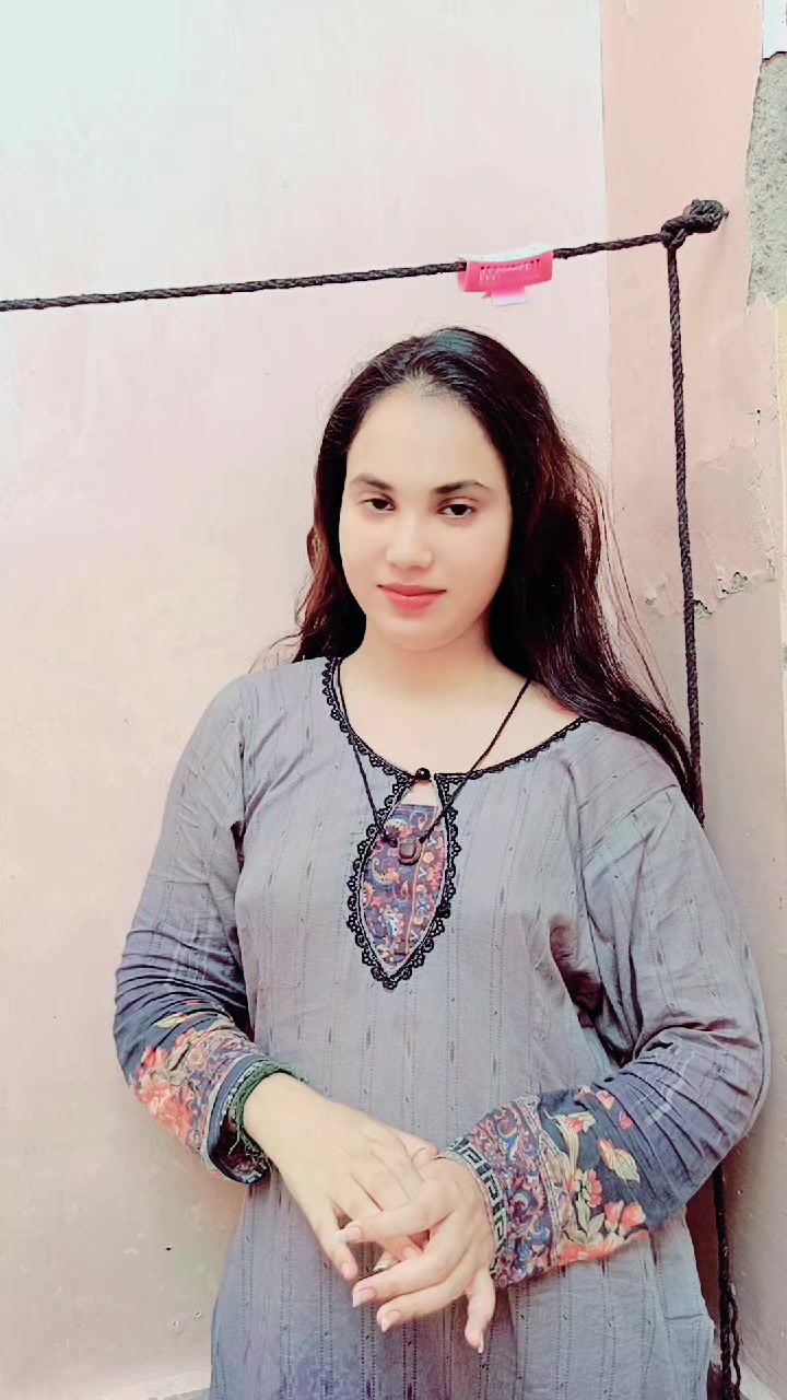 @Anayakhan