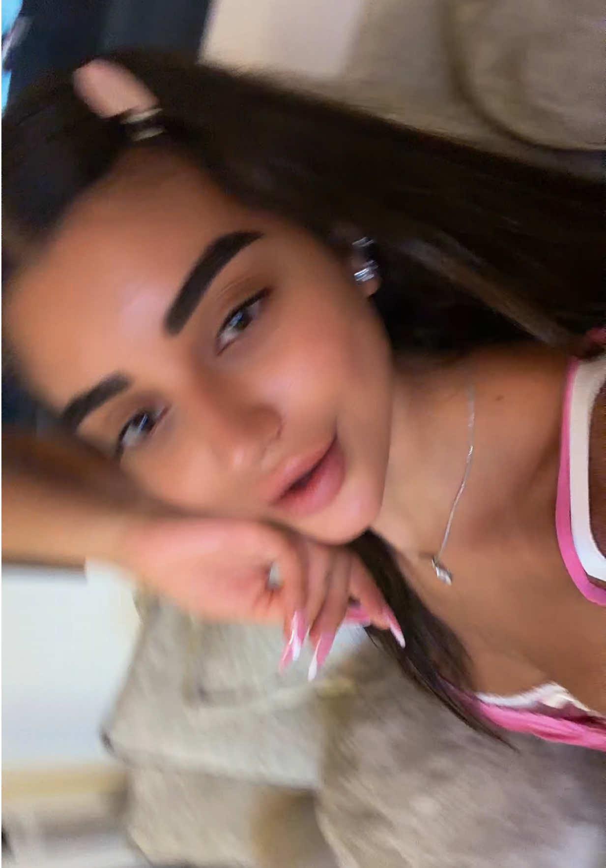 @ℳ𝒶𝓎𝒶 𝒮𝒽ℯ𝒸𝒽𝓉ℯ𝓇🦋