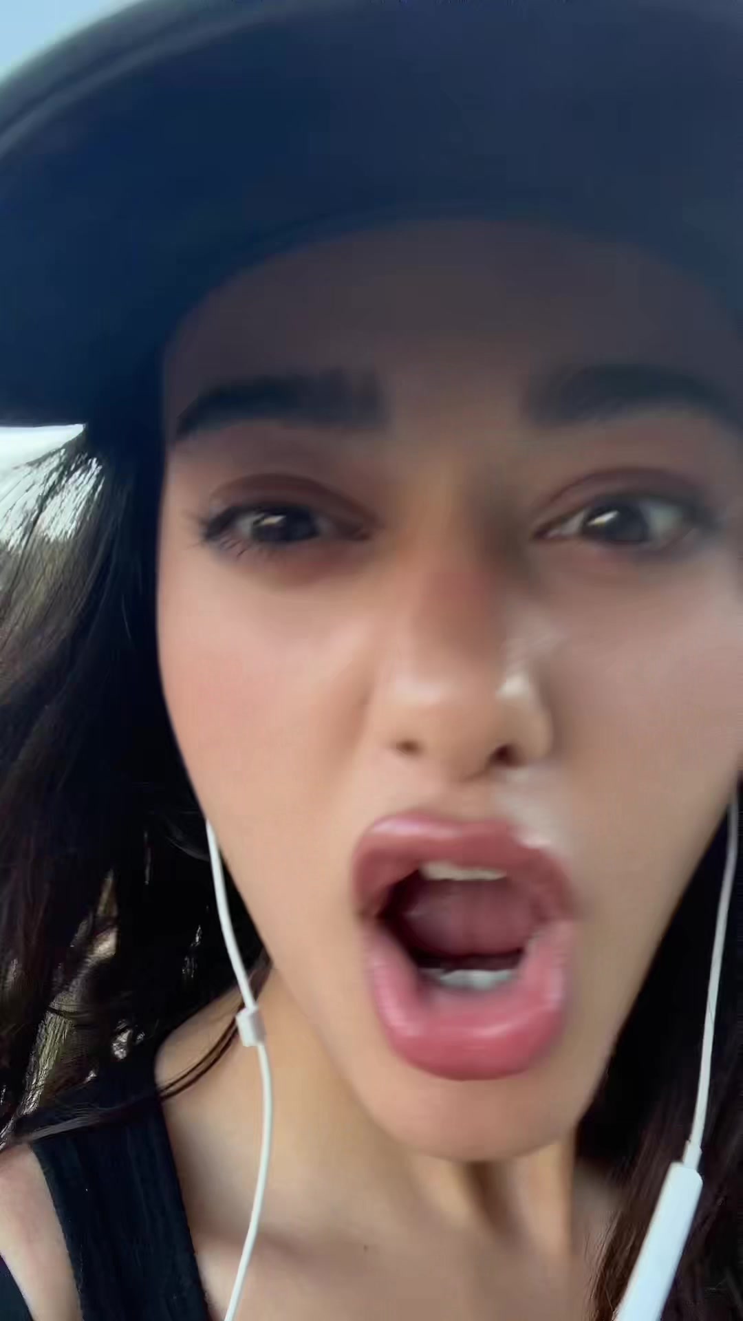 @evzwho