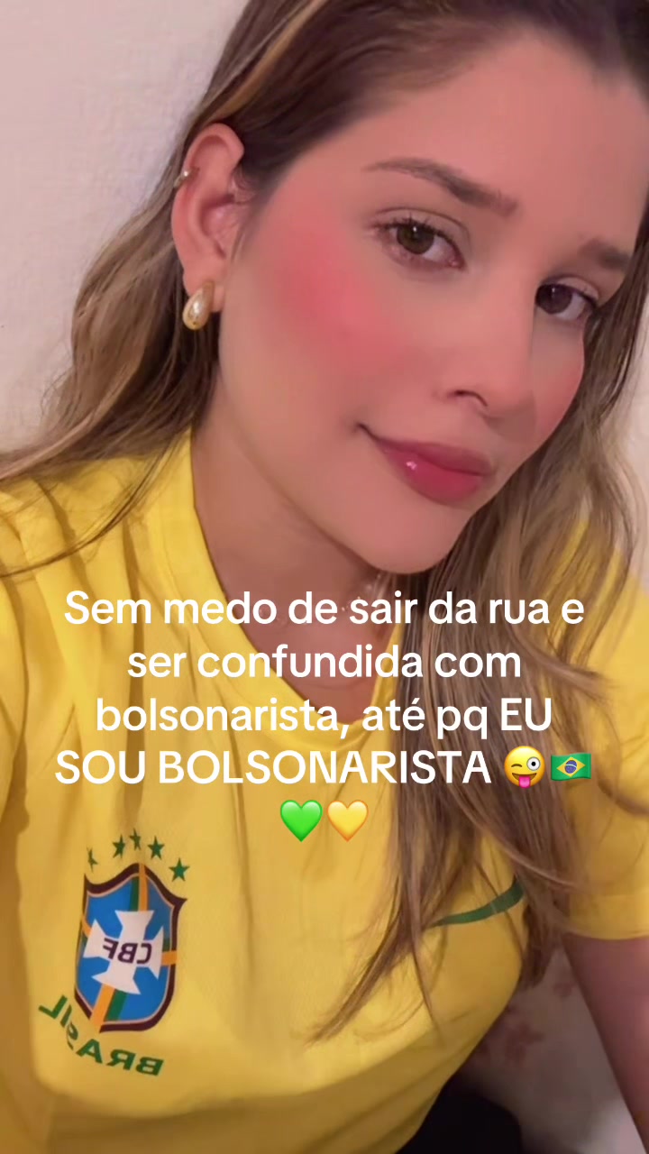 @liagomes020