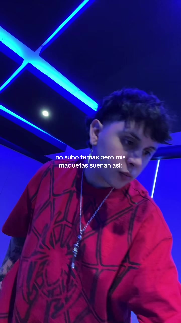 @Luxxo