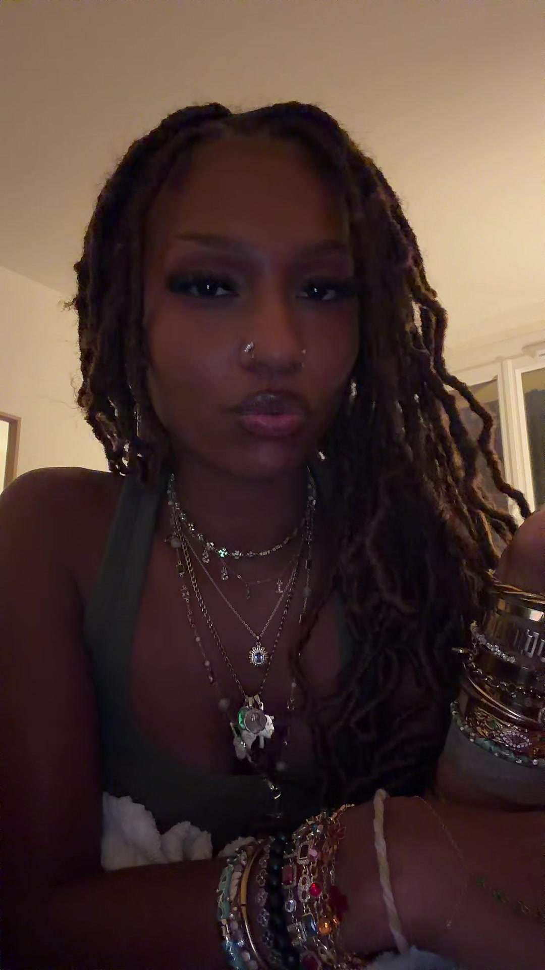 @Tissya