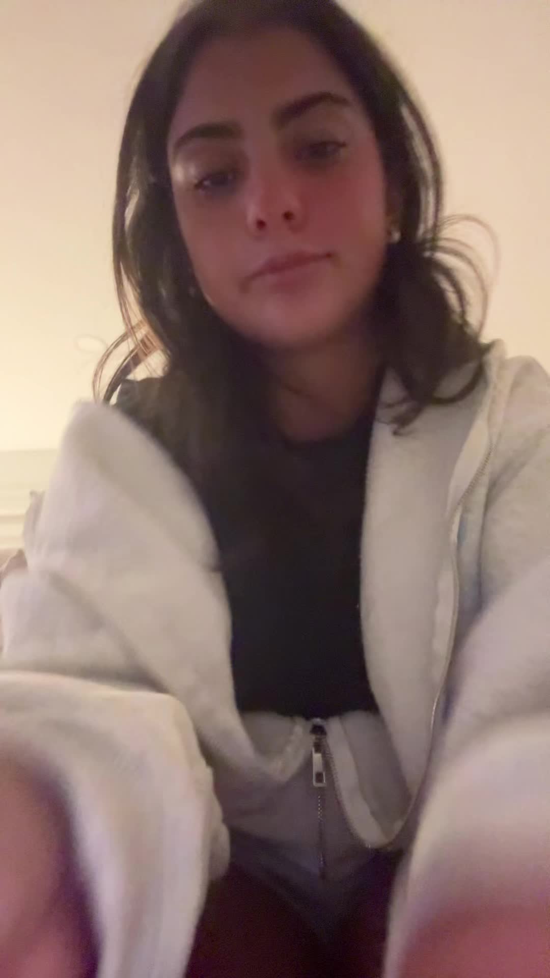@danielledonononoohno