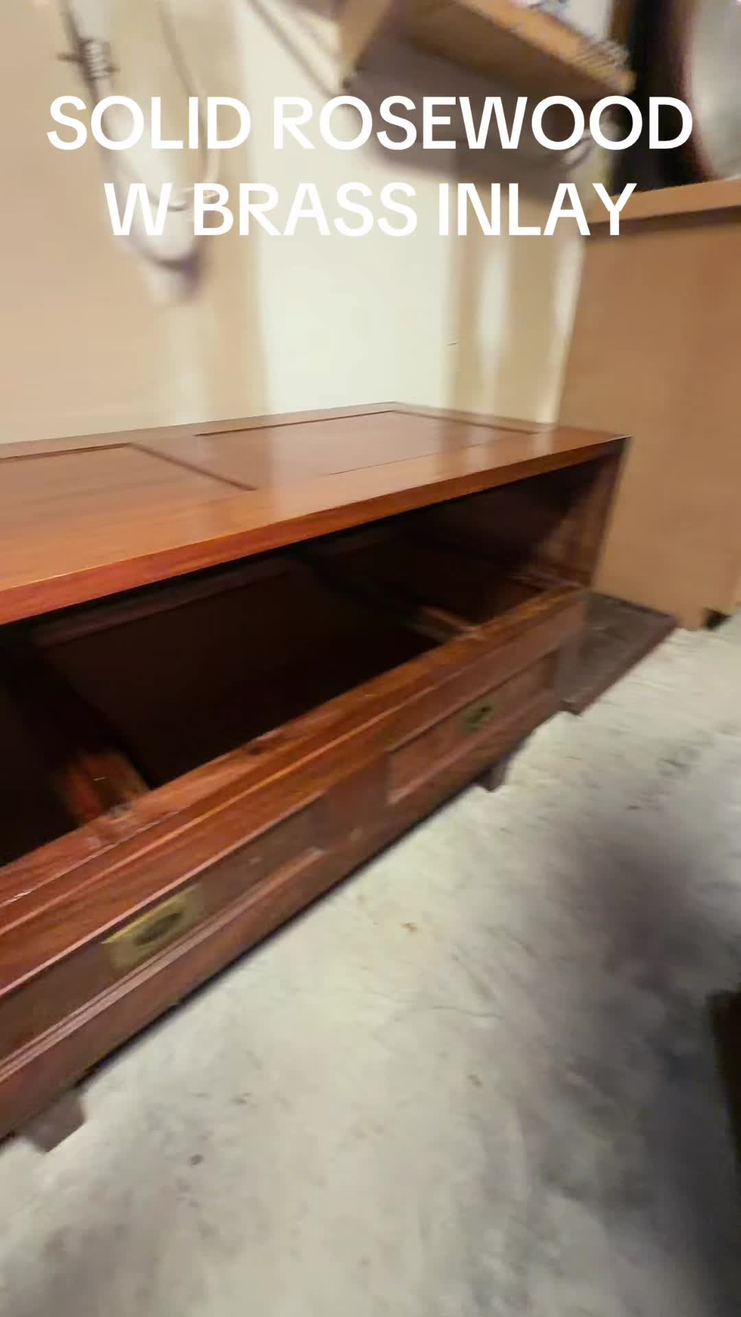 @furniturefreak0