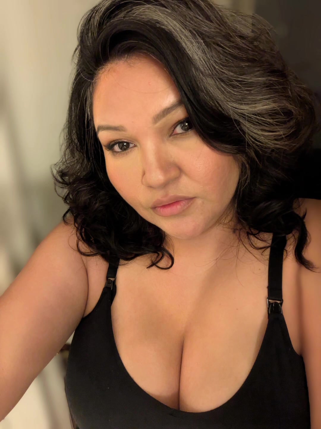 @b3lla_l10va